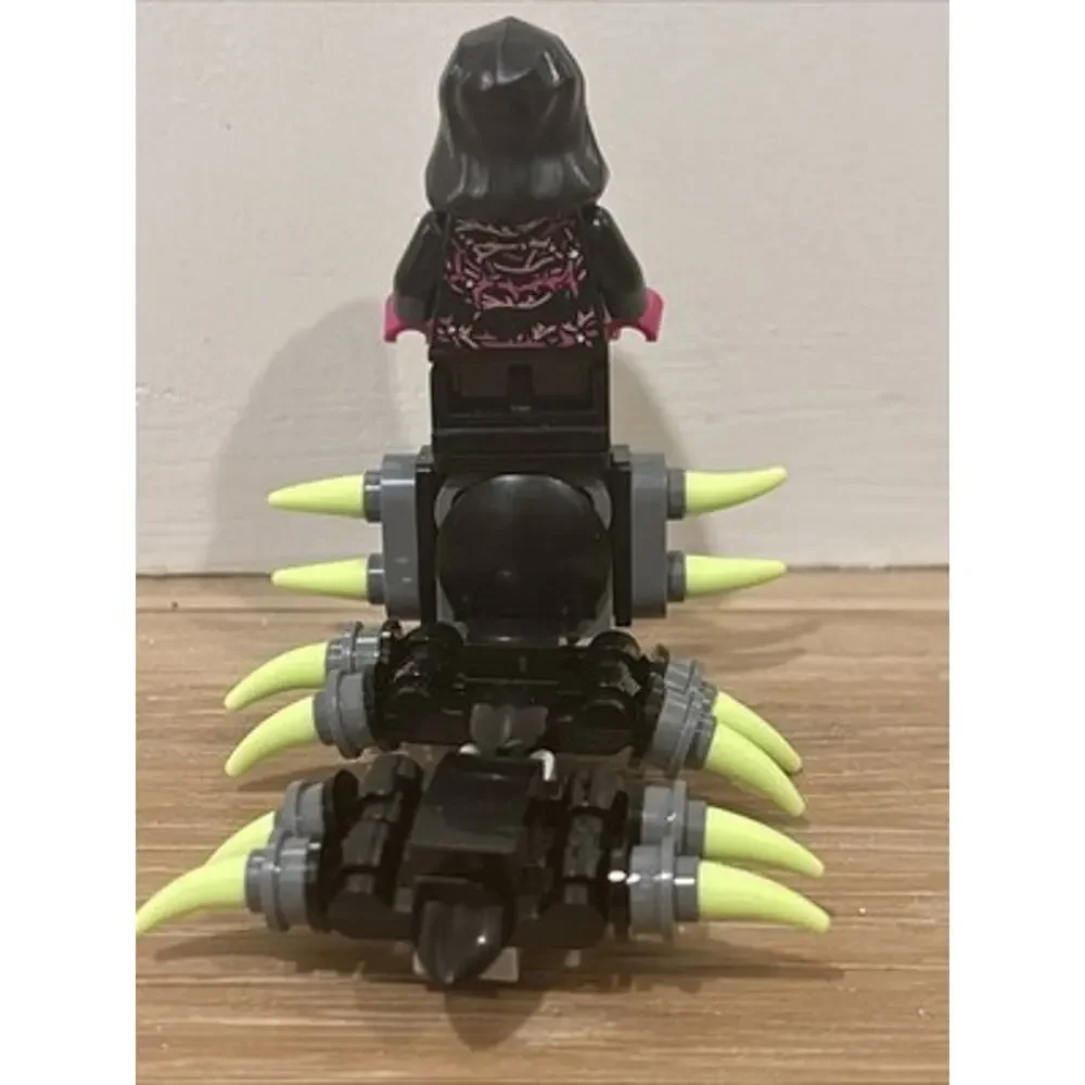 Lego Dreamzzz Arika - Centipede Form Minifigure #drm115 Set #71515 Brand New